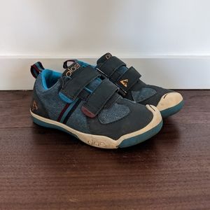 PLAE "Charlie" Waterproof Trainers